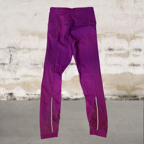 Lululemon Women's Making Moves Tight Leggings Regal Plum Size 4 - Picture 5 of 8